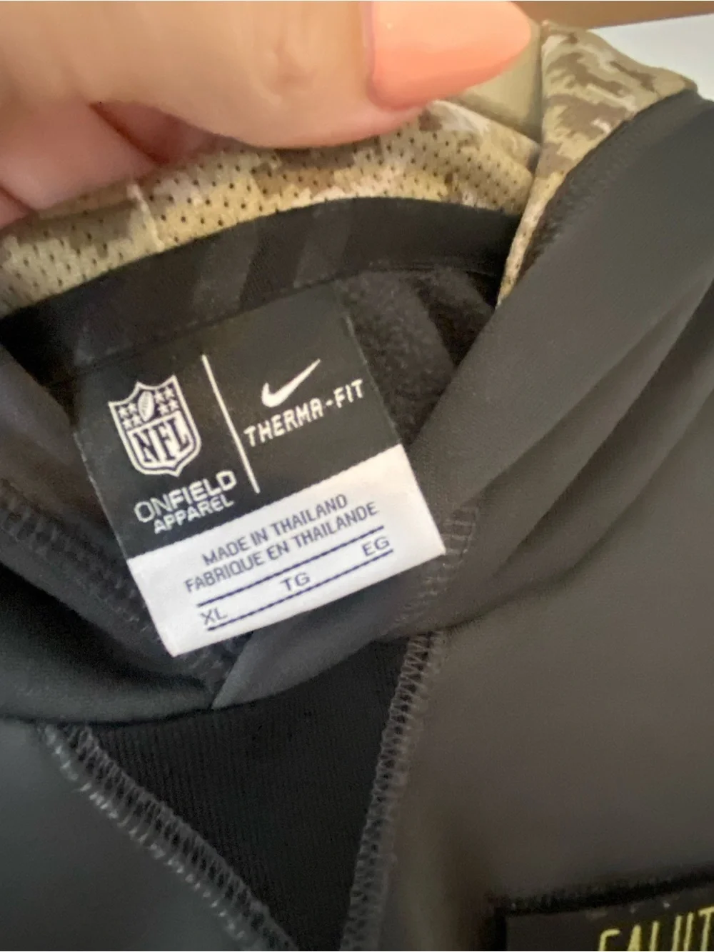 Nike this charcoal